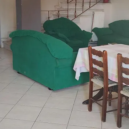 Καρδιτσα Οικογενειακο 아파트 *